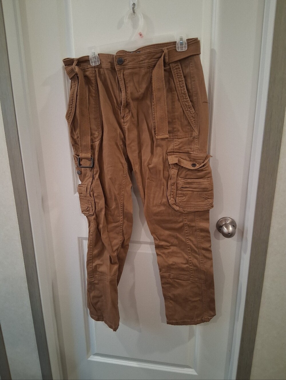 Abstract Men's Tan Cargo Pants with Multi-Pocket Utility Design Size 36X30